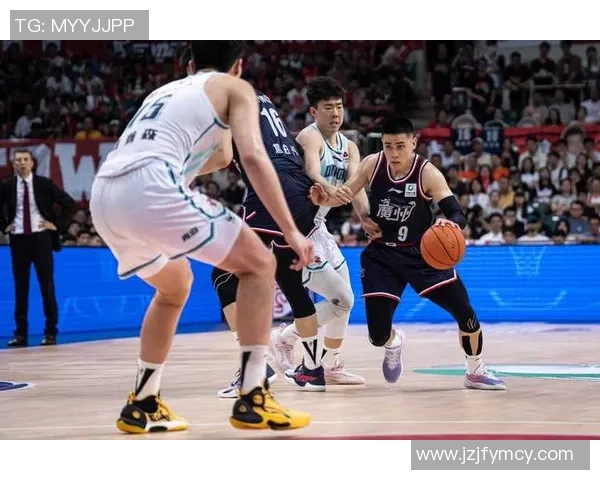 广州篮球队实力分析与未来发展潜力的深度探讨 广州篮球队实力分析与未来发展潜力的深度探讨