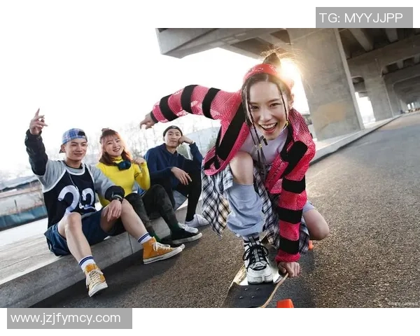 成都滑板精英赛回顾:成都滑板队展现出色力量与技巧的精彩表现 成都滑板精英赛回顾:成都滑板队展现出色力量与技巧的精彩表现