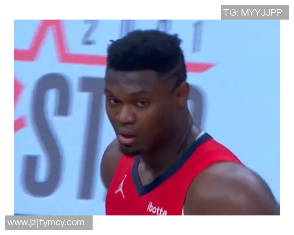 字母哥怒撕球衣引发更衣室冲突雄鹿惨败后气氛紧张不已