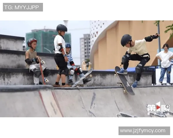 重庆滑板队中路突破分析:成功与挑战的全面解读 重庆滑板队中路突破分析:成功与挑战的全面解读