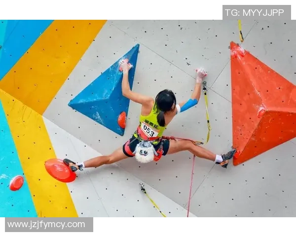 重庆攀岩队的比赛经验揭秘与技巧分享助力攀岩爱好者成长