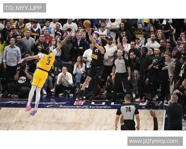 2021年NBA季后赛勇士与湖人激战回顾及精彩瞬间分析 2021年NBA季后赛勇士与湖人激战回顾及精彩瞬间分析