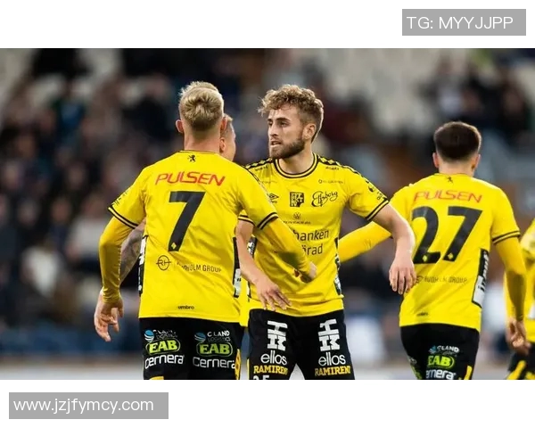 卡马亚与赫根的激烈对决分析及比赛前瞻展望