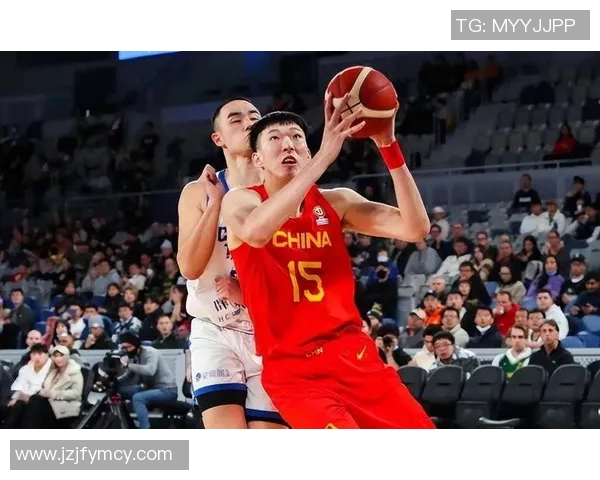 周琦在国际赛场的崛起与挑战：从篮球新星到中国男篮的中流砥柱