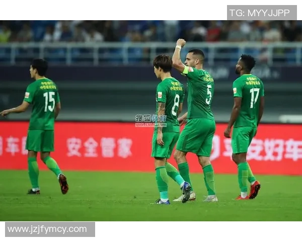 权健与泰达激战在即球票抢购热潮席卷全城 权健与泰达激战在即球票抢购热潮席卷全城